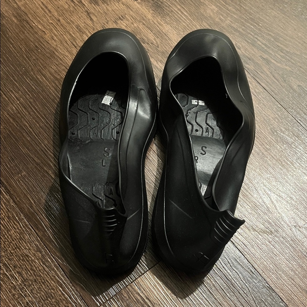 CrewGuard Overshoes - Picture 2 of 3